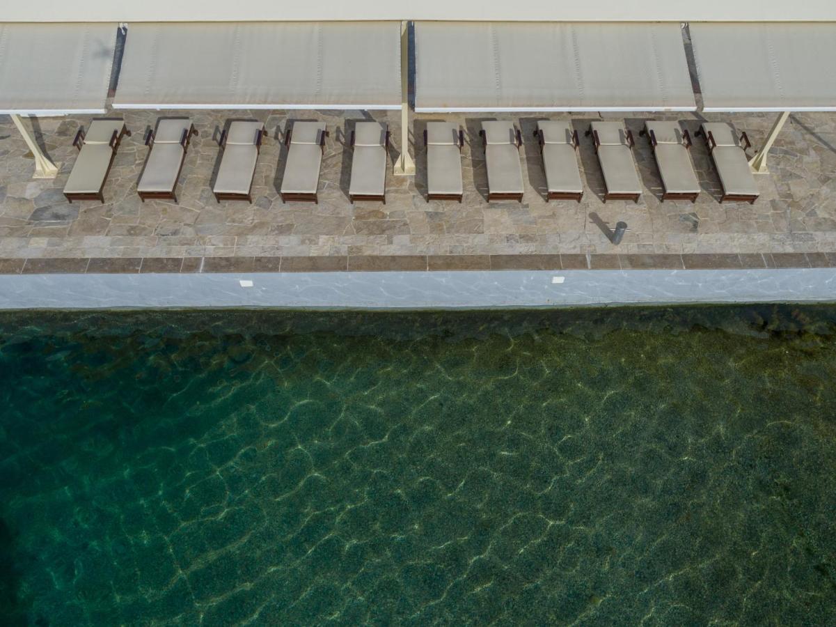 Apartments Adeona Tivat Bagian luar foto