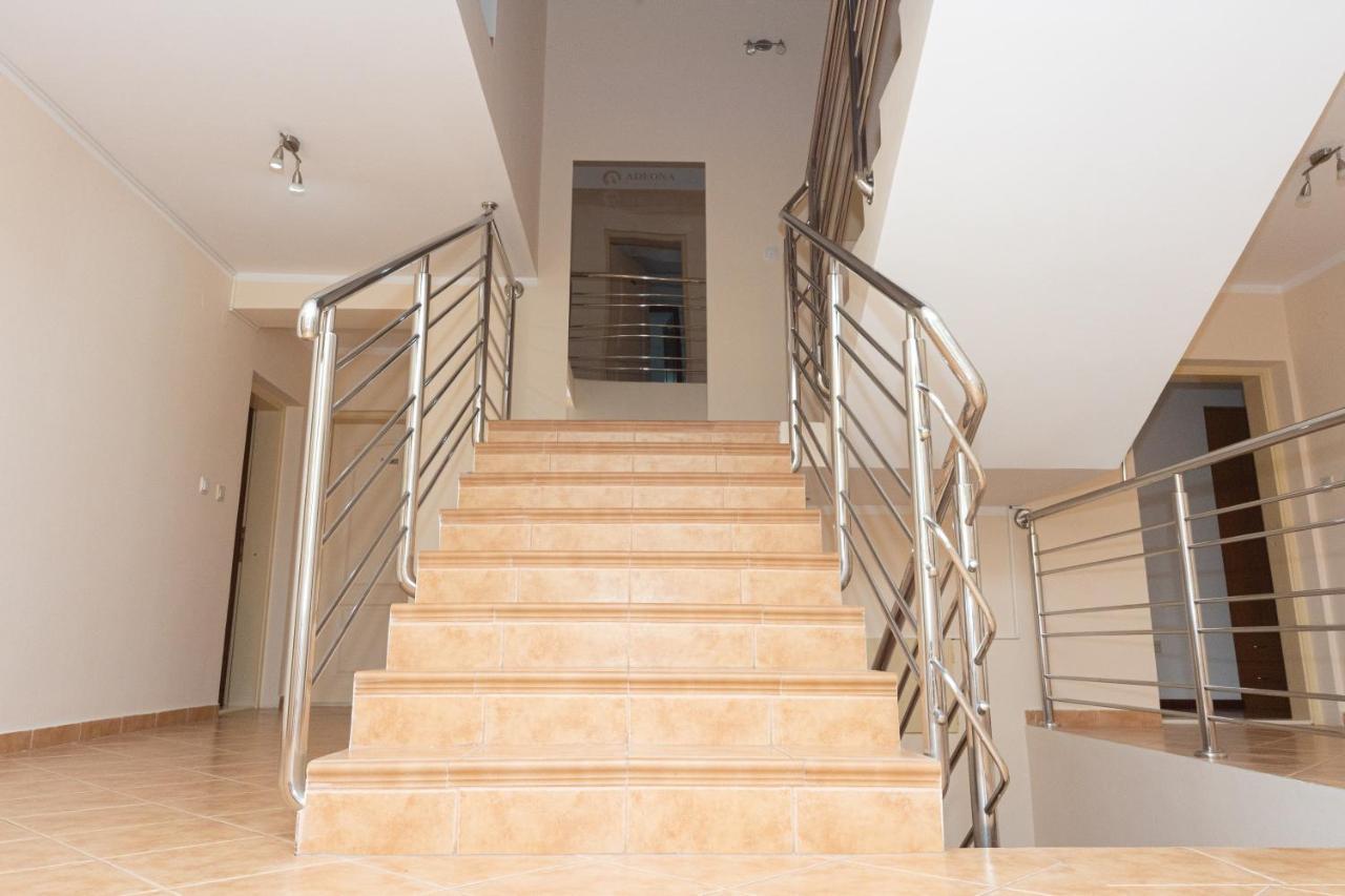 Apartments Adeona Tivat Bagian luar foto